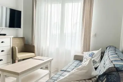 Image de Myrona - Deux Chambres Appartement, Couchages 4
