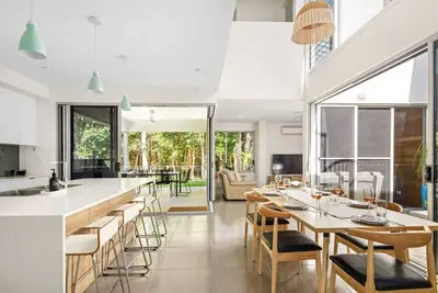 Image de Mount Coolum Beachfront Abode with Private Rooftop