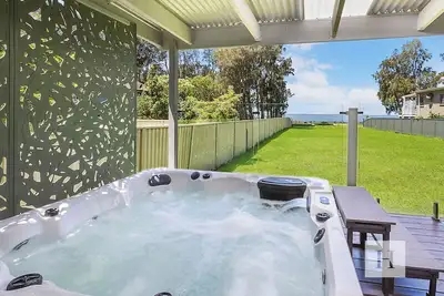 Image de The Sweet Retreat - Hot tub with Lakeviews!