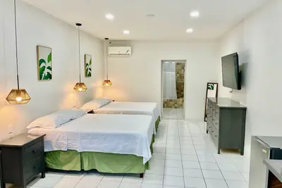 Image de Footsteps to Beach, Ac, Fast Wi-Fi, Hot Water