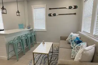 Image de 1. 5 Block From Boardwalk/Beach Luxury Beach Apt Unit #1 Great Location