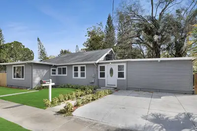 Image de Sunshine Stay 3Bed 2Bath Oasis Near Beaches And Downtown St Petersburg\n