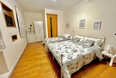 Image de Cozy Room With Private Bathroom A Few Miles From The Station And Airport
