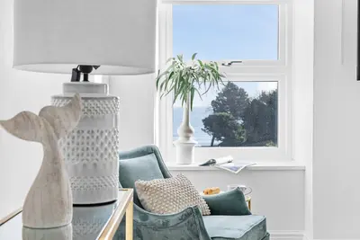 Image de Penthouse, Luxury 2 Bed, 2 Bathroom, Apartment with Sea Views and a Lift