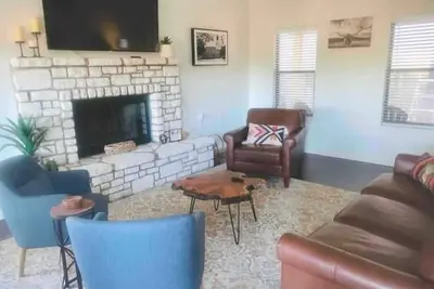Image de Canyon Lake Hill Country Home near Guadalupe
