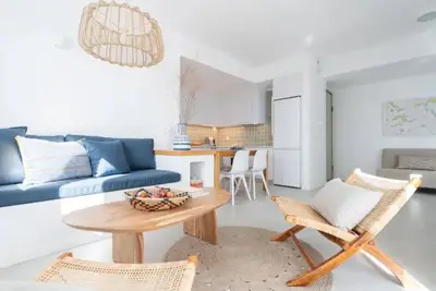 Triotissa w/t balcony sea view