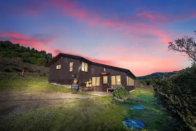 Image de Limantour Lodge-Bunkhouse- Great for groups!