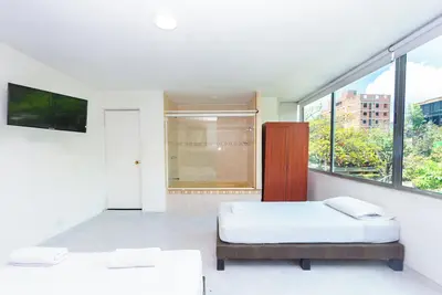 Image de Hermosa Habitación Estandar Triple En Laureles - Estadio