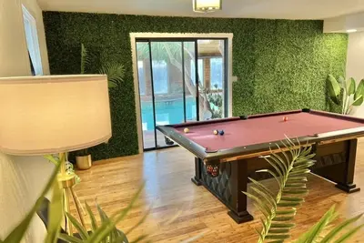 Image de Tropical Pool House