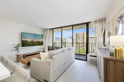 Image de New Waikiki Golden Gem: 1 Br w/ Free Parking