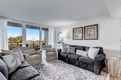 Image de Amelia Island 4br 3bth Ocean Front Ocean View Beach W Pool Views Family Ask Pet