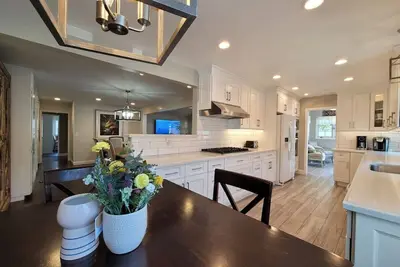 Image de Gorgeous Villa 10 Mins to Disney