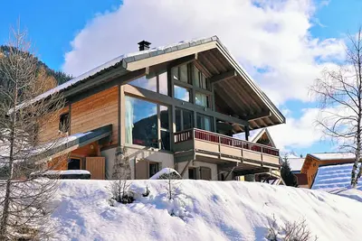 Image de Chalet \"La Vigie\" avec vue sur les montagnes, terrasse partagée et Wi-Fi