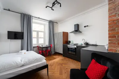 Image de Metro Wileński Varsovia Studio #3