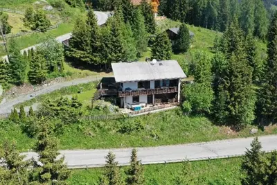 Image de Appartement de vacances \"Haus Weitblick 2\" près des pistes avec terrasse privée et Wi-Fi