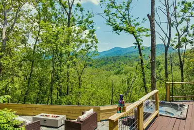 Image de Newly Renovated Mountain Retreat