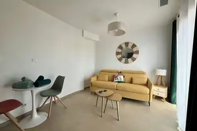Image de Voyage Scandinave : studio neuf climatisé à 100 m de la mer