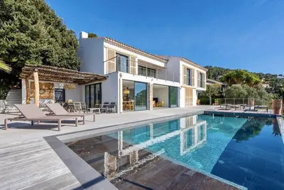 Image de Villa Lemonlili vue mer piscine chauffée à débordement