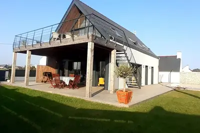 maison à la mer, plage à 50mètres! idéal pour familles