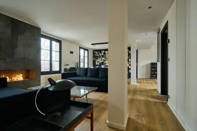 Image de Duplex décoré 120 m2 centre de Paris et vue Tour Eiffel