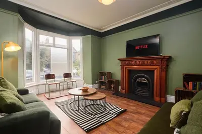 Image de Cosy, Stylish, leafy and homely