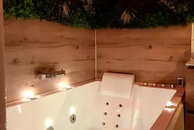 Image de Le Parc, logement de charme avec Spa privatif