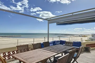 Image de Appartement F4 Carnon avec terrasse, parking, climatisation, wifi, accès plage