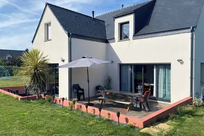 Image de Maison proche des Plages et Forêt! Du Dimanche au Dimanche!