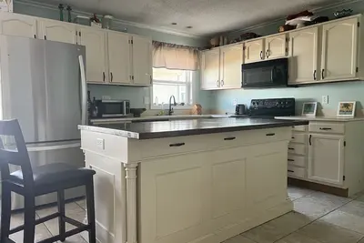 Image de 4 Bedroom House with a Pool! 15 minutes from the Tpa Airport!