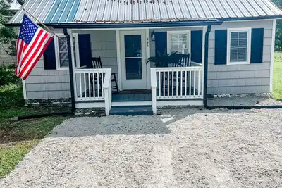 Image de High Tider Matchmaker - Cozy 1 Bedroom Home in the Heart of the Harkers Island
