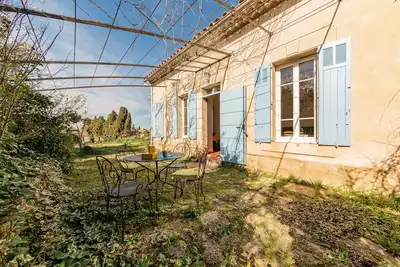 Image de L'Oustau de Mémé - Proche des villes touristiques
