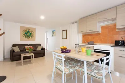 Image de Côté jardin 1 - Appartement avec Jardin