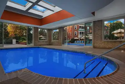 Image de Williamsburg Marriott Manor Club 6/29-7/6 Close to Busch Gardens and attractions