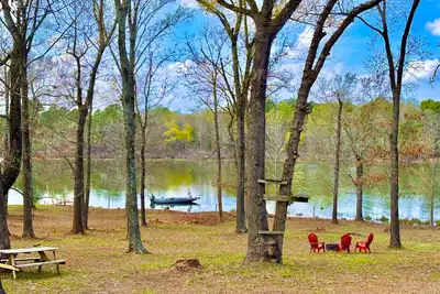 Image de Lake Fork Waterfront Cabin-Private Boat Ramp Boat Dock Fishing