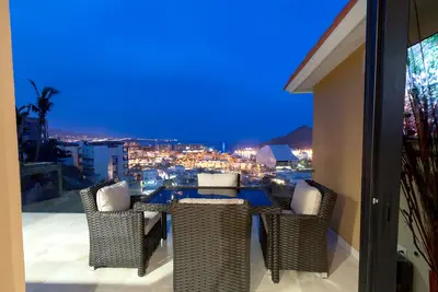 Image de NewtoVrbo Cozy 2bd OceanView apartment in enchanting Cabo San Lucas w/ Ac, WiFi