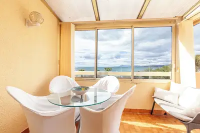 Image de Appartement '4 Personnes' avec terrasse partagée et jardin privé