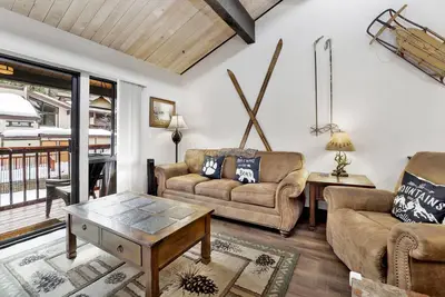 Image de Smith Summit Chalet- Resort Ski Haus Retreat at Big Bear