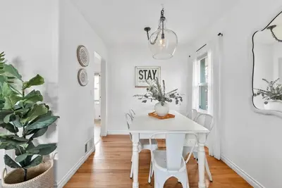 Image de Gorgeous North Spokane Home - 5 Min to Campus