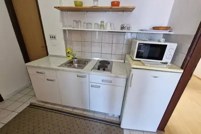 Image de Appartement de deux chambres avec la terrasse et la vue sur le mer Gradac, Makarska (A-22460-d)