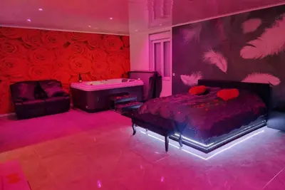 Image de Homerez - Maison à Bazoques avec jacuzzi