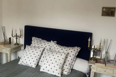 Image de Appartement deux pièces cuisine très bien situé sur une butte très calme