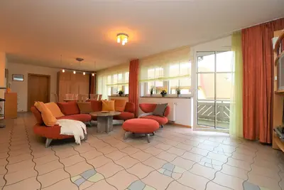 Image de Große Ferienwohnung mit 2 Bäder, Balkon und Ostseeblick Direkt Hinter der Düne
