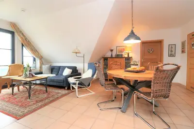 Image de Ferienwohnung Direkt Hinter der DĂĽne mit Osteeblick