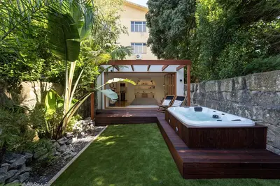 Image de The Marquis Luxury Garden Apartment (N76)
