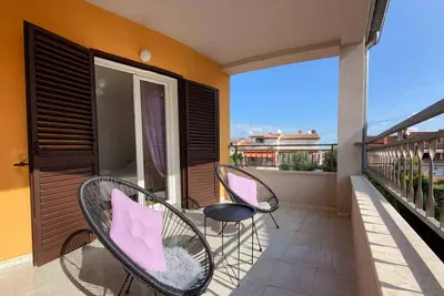 Image de Appartement de vacances avec terrasse et air conditionné