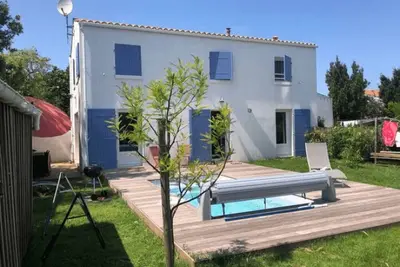 Image de Maison avec Piscine Chauffée, Proche Plages et Commodités, Wifi/Fibre, Piano – Chéray, Oléron