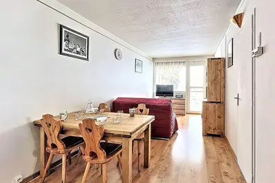 Image de Appartement lumineux · Ski aux pieds · Centre station · Près des commerces et Esf
