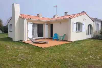 Image de Maison rénovée avec jardin, proche plage et commerces – Capacité 6 personnes