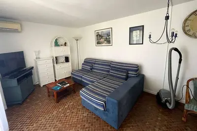 Image de Charmant T2 à Agde : Plage, Commerces, Jardin, Parking, Clim, Wi-Fi, Appareils Cuisine Complète