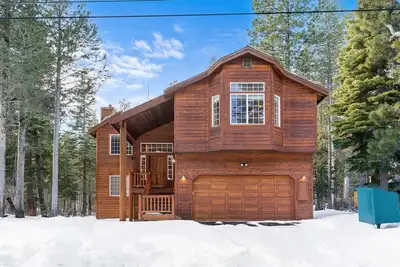 Image de West Shore's Secret - Newer Build; Spacious Family Home - \"Cascade Woods\"